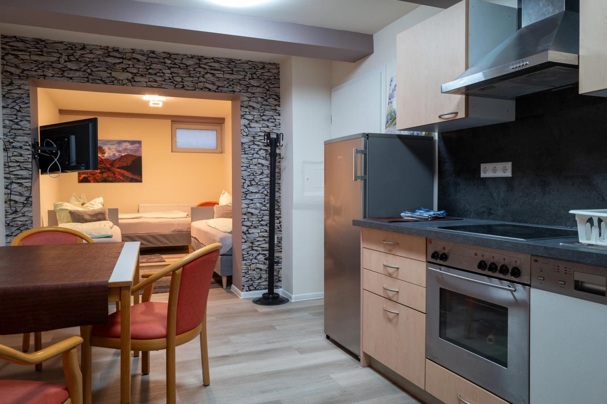 Löwenstein Pension Weinsberger Tal מראה חיצוני תמונה