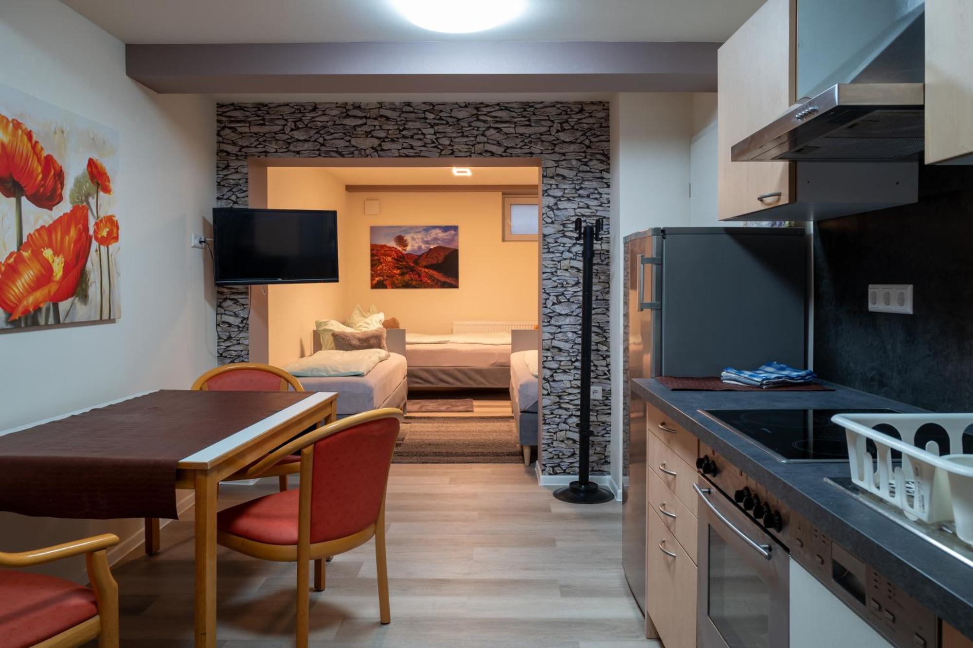 Löwenstein Pension Weinsberger Tal מראה חיצוני תמונה